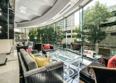 006 358858 JCH04244 HDR