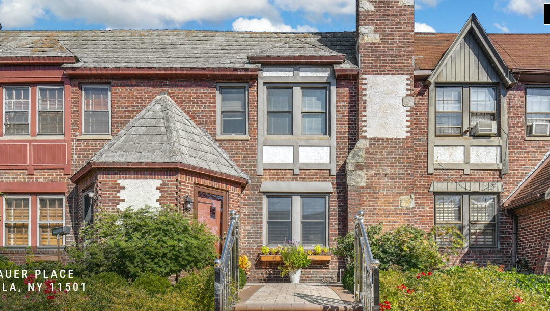 Spotlight Tour- Mineola, NY Week #159