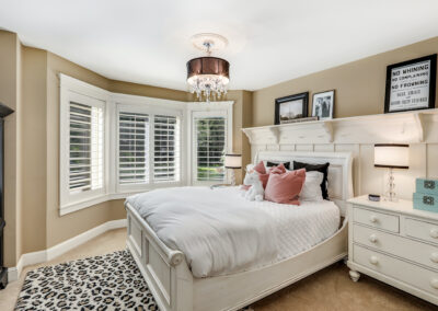 033 352199 BN0A4052 HDR