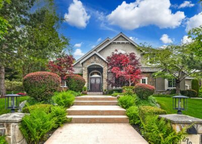 FRONT EXTERIOR CROPPED 11465052