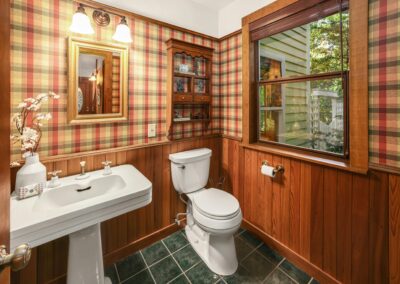 013 452441 8110 Ferncliff Avenue Northeast 2023 10 06 Cordova 452441 0039 HDR