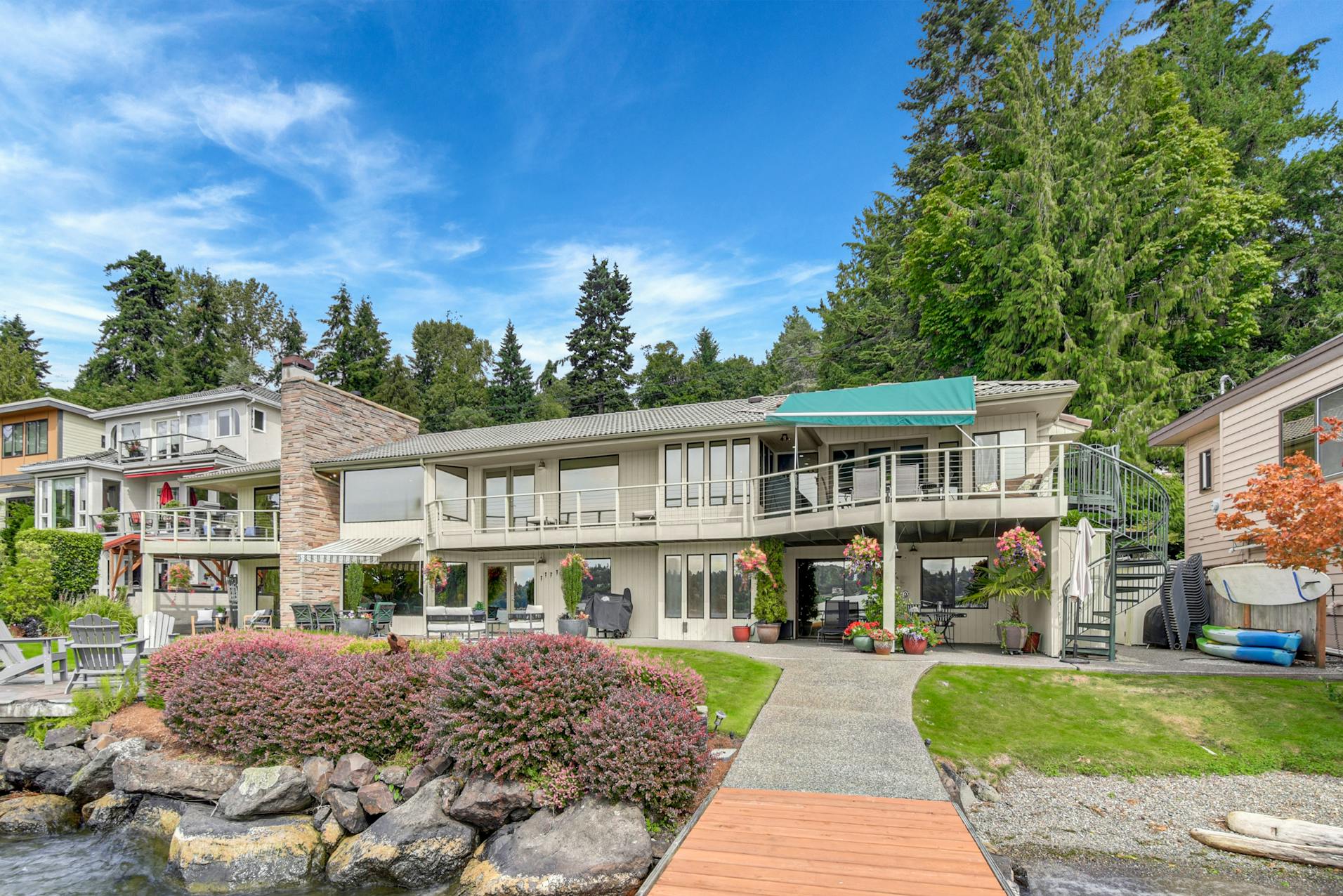 13157 Holmes Point Drive Northeast DSC 9749 HDR