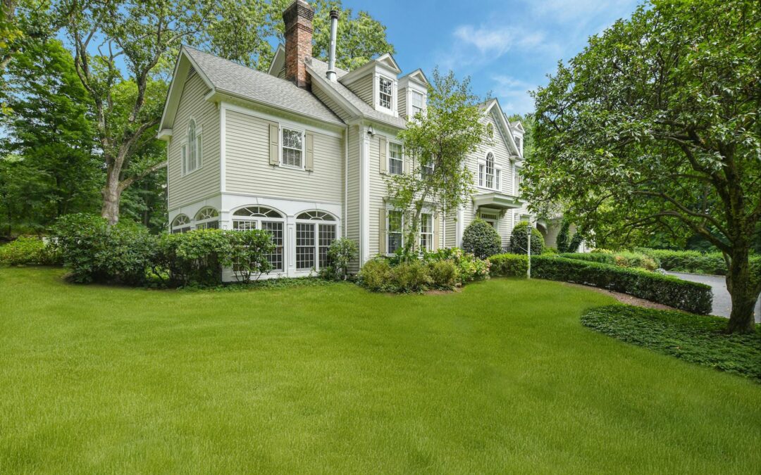 SPOTLIGHT TOUR FOR 132 Lone Tree Farm Road New Canaan, CT