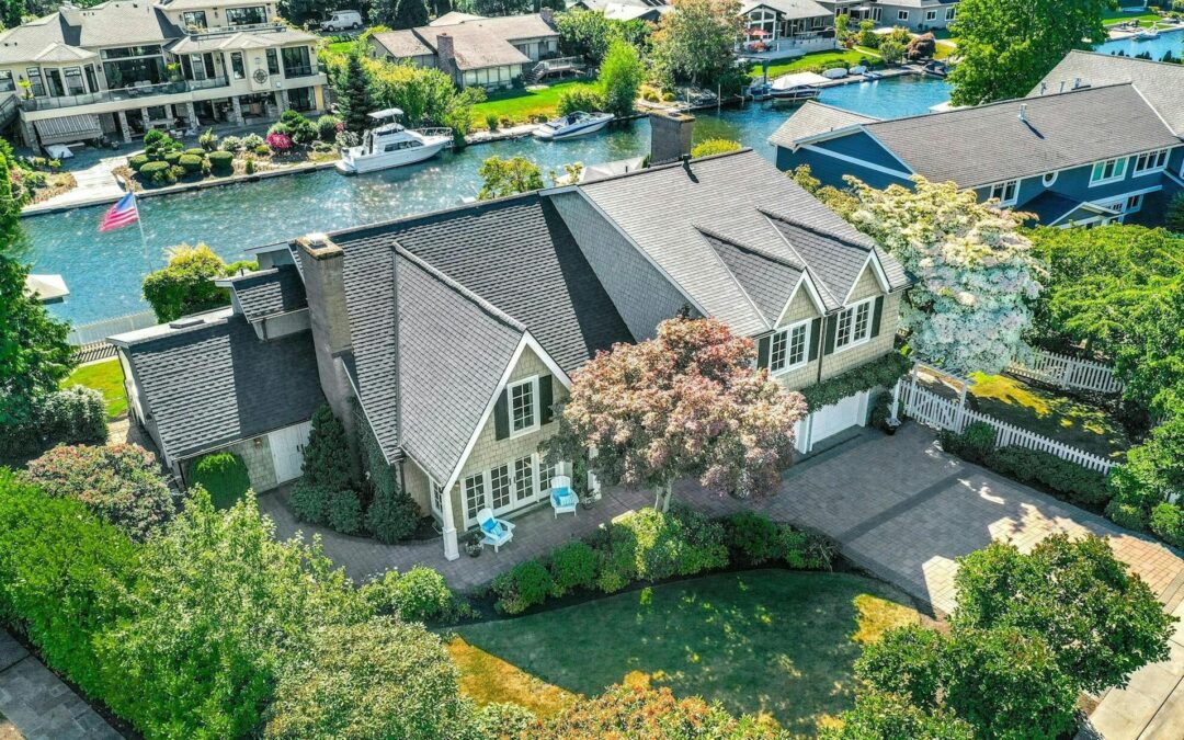 SPOTLIGHT TOUR FOR 14 Crescent Key Bellevue, WA 98006